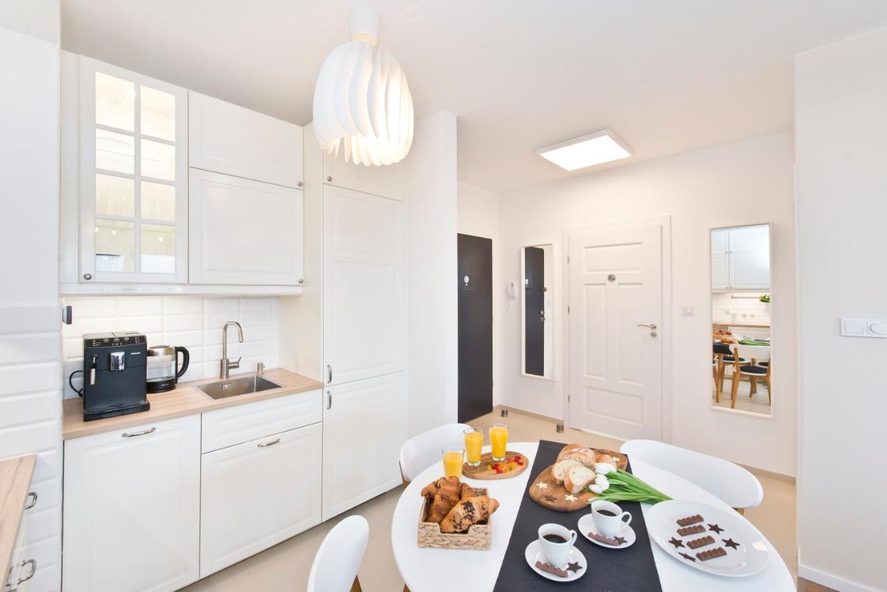 Love In Gdansk Aon Apartments Экстерьер фото